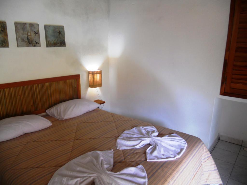 Art Hotel Cristal De Igatu Phòng bức ảnh